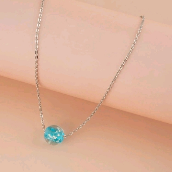 BUY 3/$15 NWT-  Glow In The Dark Round Ball Decor Necklace - Picture 3 of 4